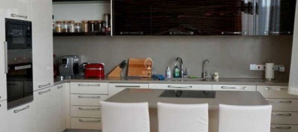 5 Schlafzimmer Gewerbliche Immobilie in Agios Tychonas, Cyprus, Nr. 18819 7