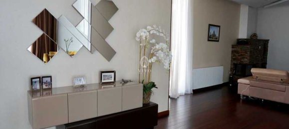 5 Schlafzimmer Gewerbliche Immobilie in Agios Tychonas, Cyprus, Nr. 18819 5