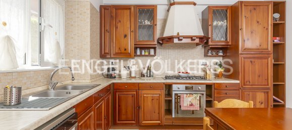 5 bedrooms Villa in Rocca Priora, Italy No. 286083 25