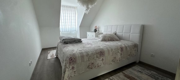 3 bedrooms House in Orleans, France No. 86092 7