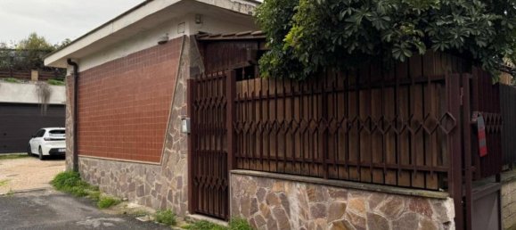 1 bedroom Villa in Rome, Italy No. 120077 3