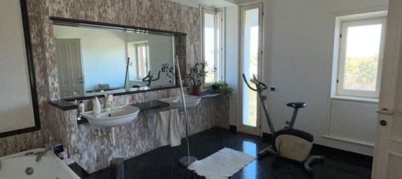 Villa de 8 habitaciónes en Velletri, Italy No. 103015 23