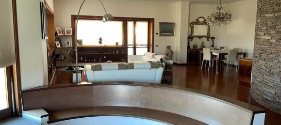 Villa de 8 habitaciónes en Velletri, Italy No. 103015 50