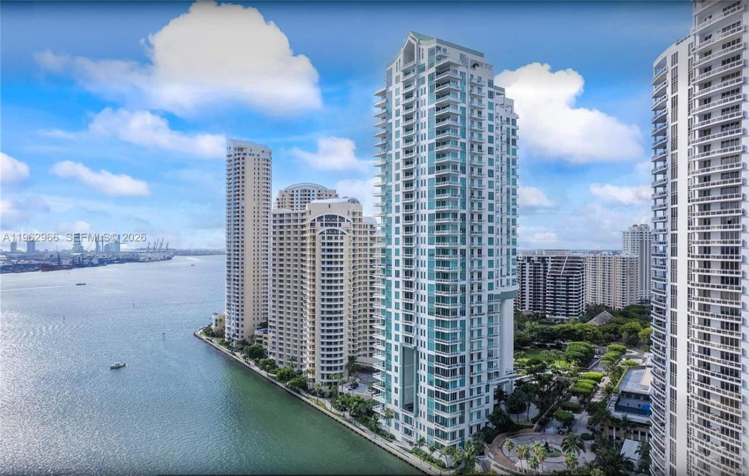 Propriedade comercial T3 em Miami, USA N.º 615787