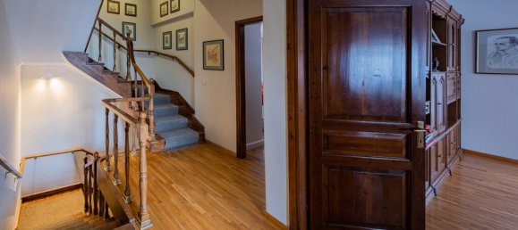 4 bedrooms Villa in Thermaic Gulf, Greece No. 2709 9