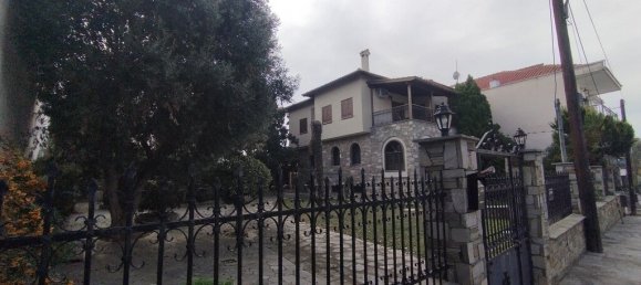 4 bedrooms Villa in Thermaic Gulf, Greece No. 2709 2