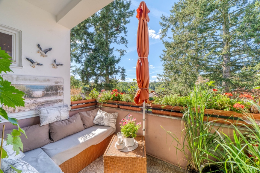 Apartamento de 3 dormitorios en Wedding, Germany No. 363676