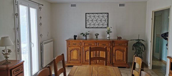 3 bedrooms House in Romorantin-Lanthenay, France No. 159951 3