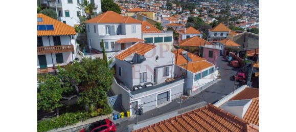 3 bedrooms Villa in Funchal, Portugal No. 141772 20