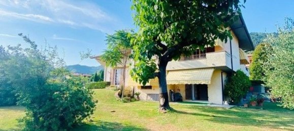 Studio in Pietrasanta, Italy No. 88037 4