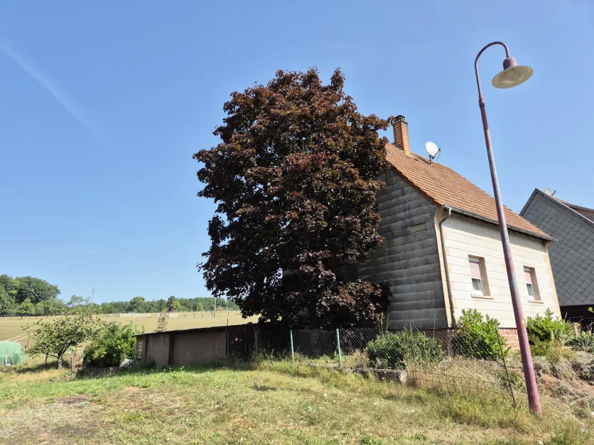 4 rooms House in Kaiserslautern, Germany No. 280656