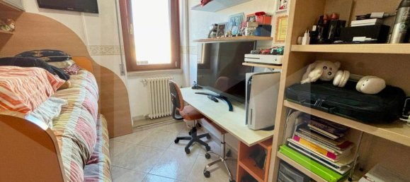 3 rooms Apartment in Matera, Italy No. 30733 24