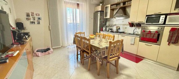 3 rooms Apartment in Matera, Italy No. 30733 6