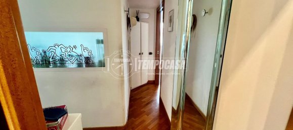 3 rooms Apartment in Naples, Italy No. 162739 15