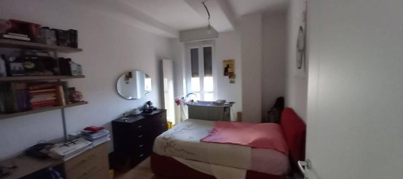 2 bedrooms Apartment in Milan, Italy No. 248194 9