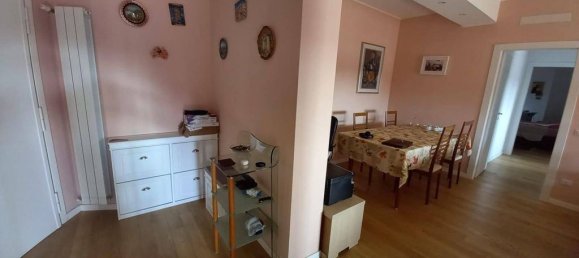 2 bedrooms Apartment in Milan, Italy No. 248194 6