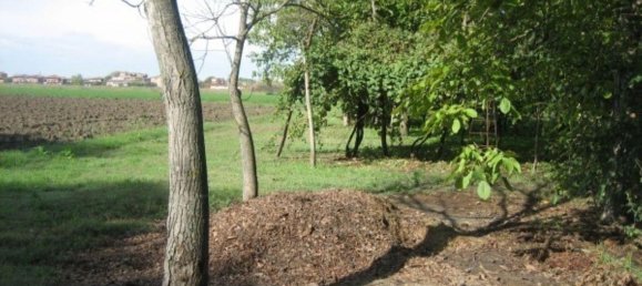 6 rooms House in Soliera, Italy No. 224590 5