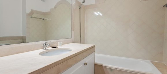 4 bedrooms Apartment in Cascais, Portugal No. 110469 32