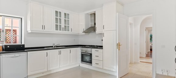 4 bedrooms Apartment in Cascais, Portugal No. 110469 14