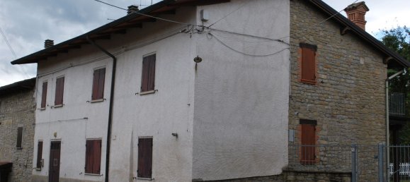 400m² Building in Carpineti, Italy No. 134294 26
