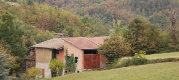 400m² Building in Carpineti, Italy No. 134294 5