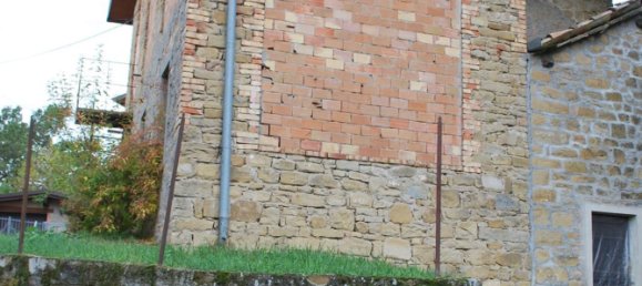 400m² Building in Carpineti, Italy No. 134294 35