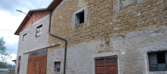 400m² Building in Carpineti, Italy No. 134294 18