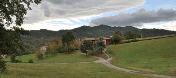 400m² Building in Carpineti, Italy No. 134294 9