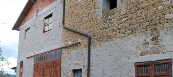 400m² Building in Carpineti, Italy No. 134294 24