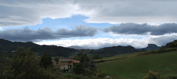 400m² Building in Carpineti, Italy No. 134294 11