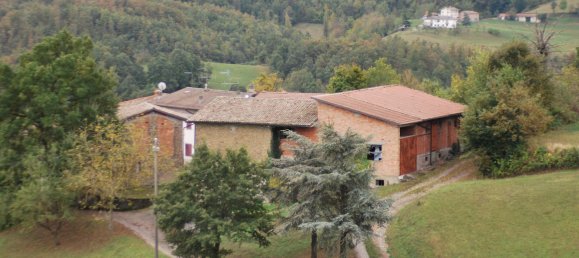 400m² Building in Carpineti, Italy No. 134294 3