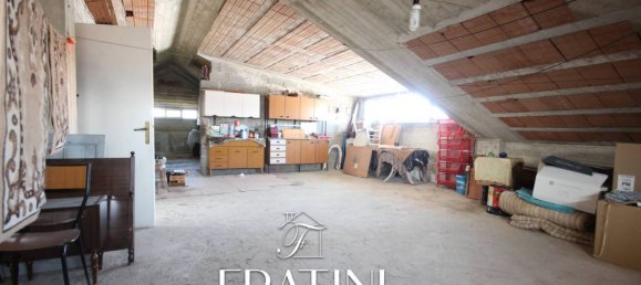 3 غرف نوم فيلا في Sant'Omero, Italy رقم 43331 26