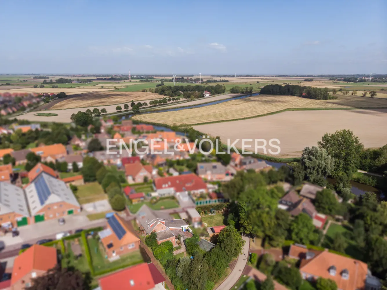 Таунхаус с 3 спальнями в Аурих, Германия № 267550