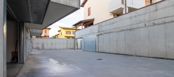 2 bedrooms Apartment in Ghedi, Italy No. 364282 24