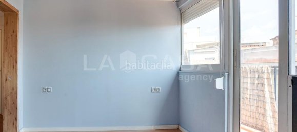 2 bedrooms Penthouse in L'Hospitalet de Llobregat, Spain No. 144375 67