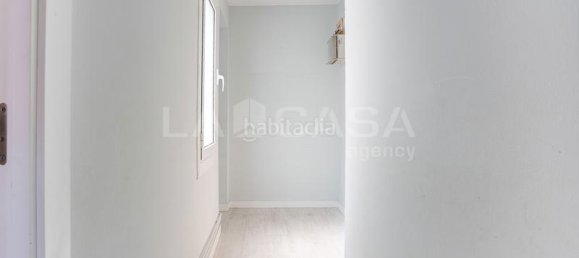 2 bedrooms Penthouse in L'Hospitalet de Llobregat, Spain No. 144375 62