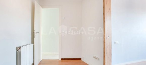 2 bedrooms Penthouse in L'Hospitalet de Llobregat, Spain No. 144375 63