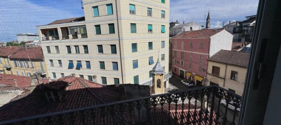 5 rooms Apartment in Alessandria, Italy No. 17425 26