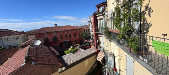5 rooms Apartment in Alessandria, Italy No. 17425 17