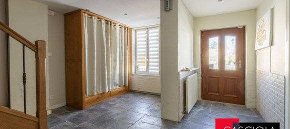 4 Schlafzimmer Haus in Marly, France, Nr. 255495 5