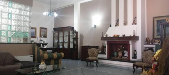 Villa de 5 habitaciónes en Carmiano, Italy No. 24507 12