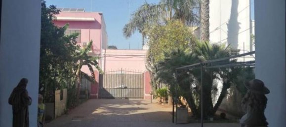 Villa de 5 habitaciónes en Carmiano, Italy No. 24507 16