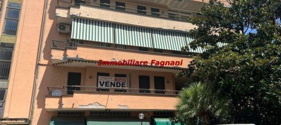 2 bedrooms Apartment in Velletri, Italy No. 214114 2