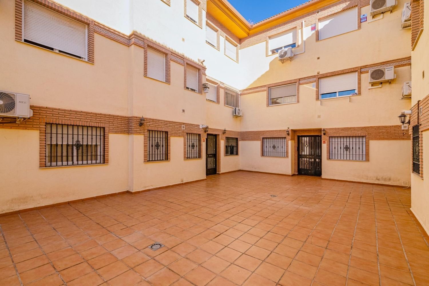 2 bedrooms Apartment in Las Gabias, Spain No. 209423
