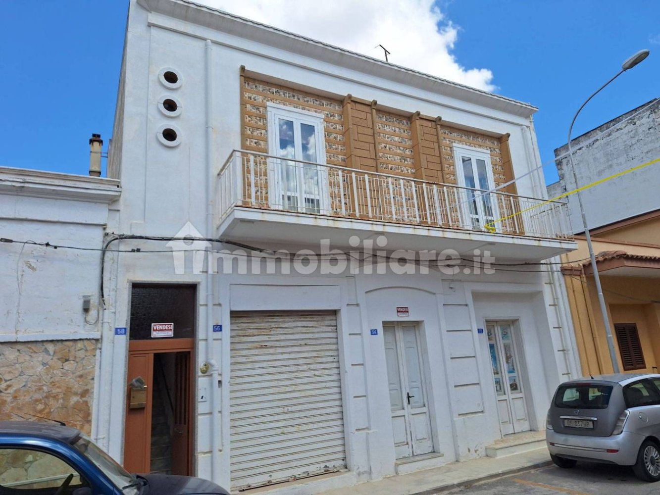 5 rooms Building in Pulsano, Italy No. 343921