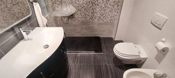 2 chambres Appartement à Milan, Italy No. 338107 22