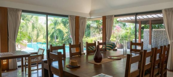 Вилла с 5 спальнями в Раваи, Таиланд № 71586 9