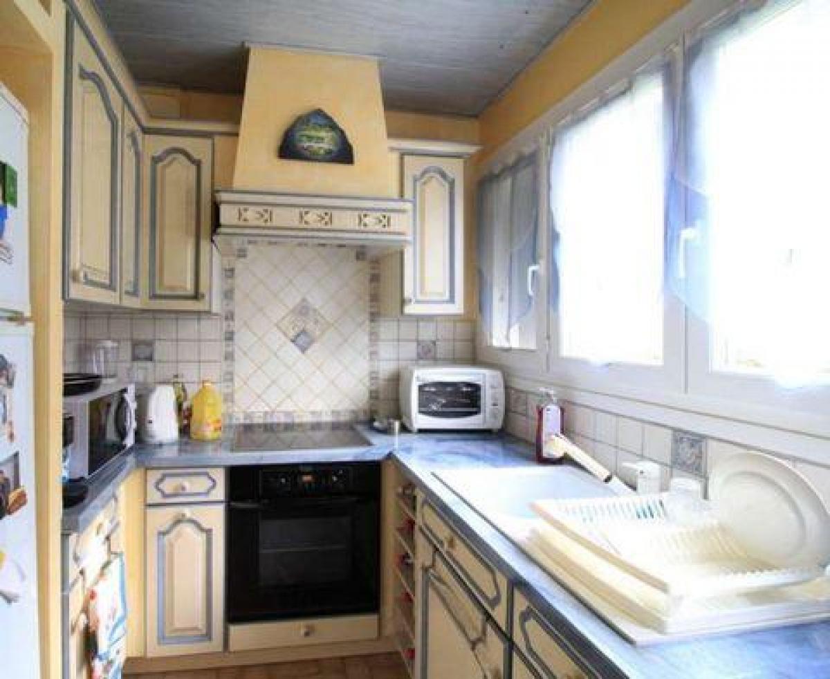 2 Schlafzimmer Eigentumswohnung in Pierrelatte, France, Nr. 34854