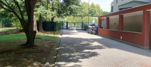 2 rooms Apartment in Milan, Italy No. 264733 12