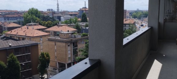 2 rooms Apartment in Milan, Italy No. 264733 5